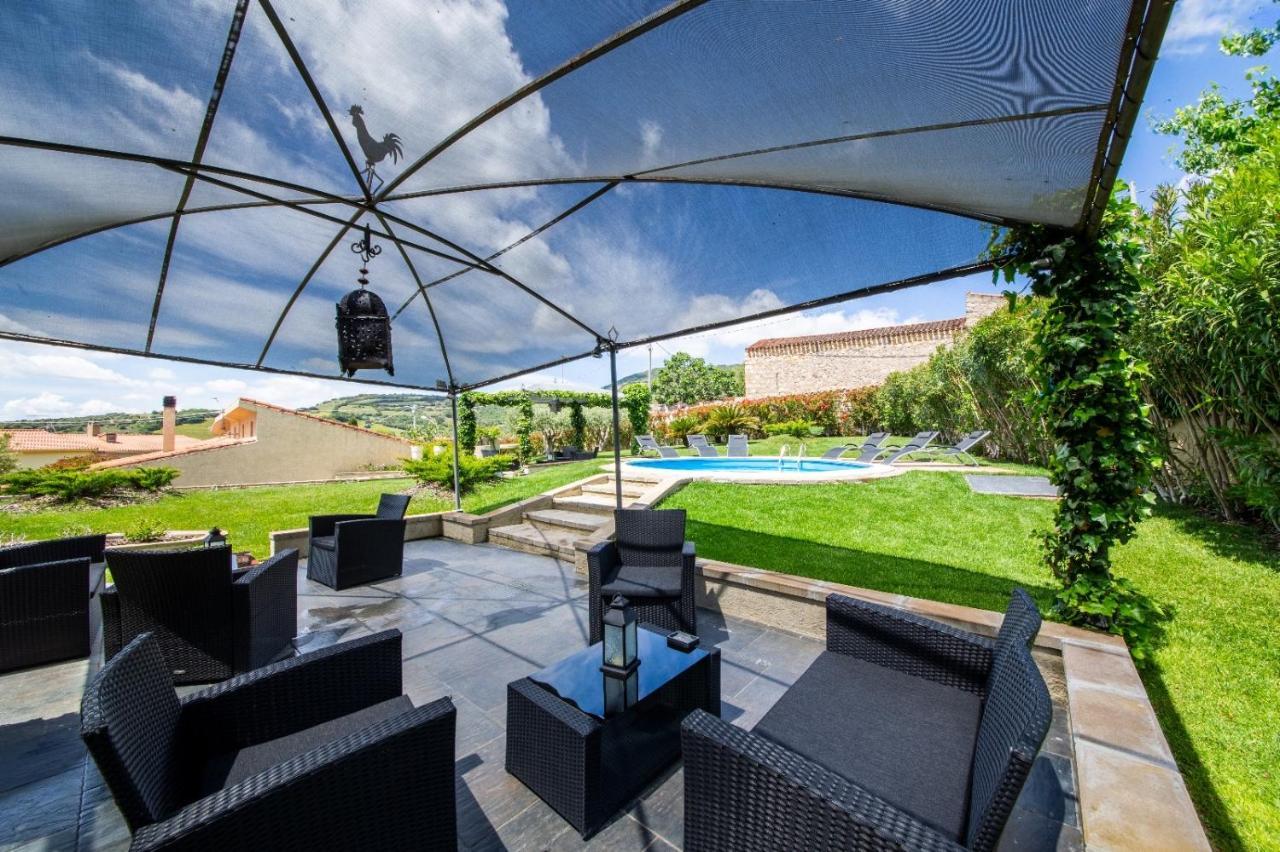 Bed and Breakfast Borgo Antico XIX sec. Gesturi Esterno foto