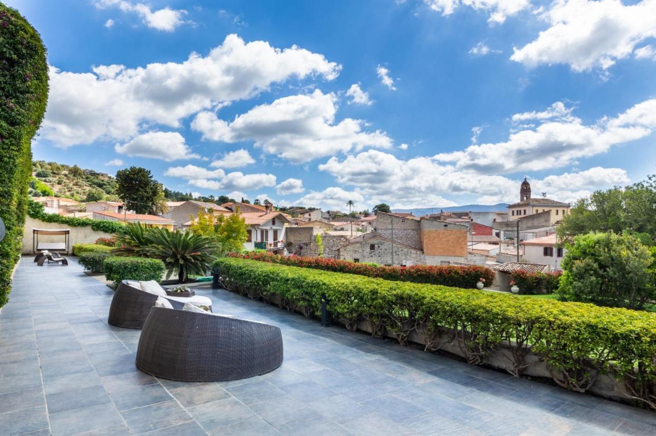 Bed and Breakfast Borgo Antico XIX sec. Gesturi Esterno foto