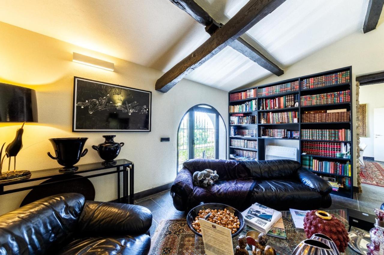 Bed and Breakfast Borgo Antico XIX sec. Gesturi Esterno foto