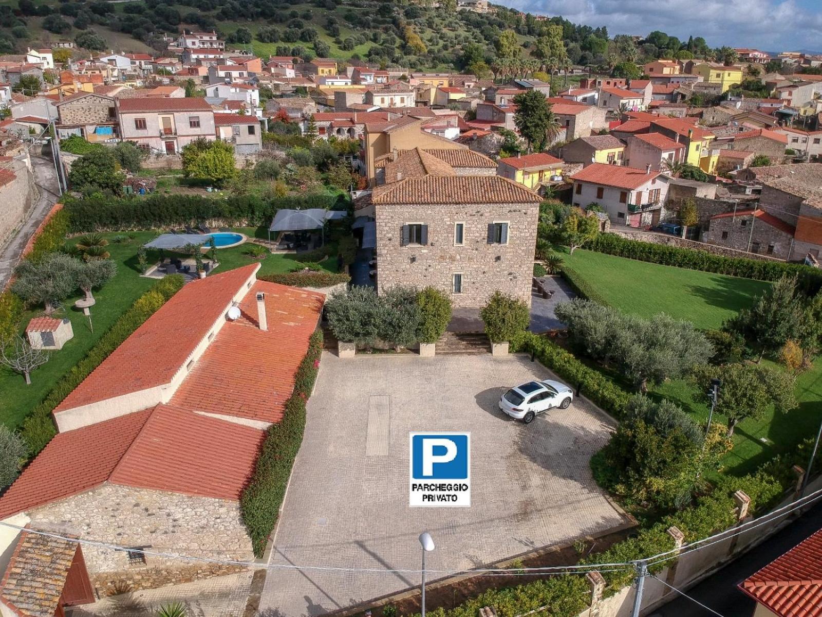 Bed and Breakfast Borgo Antico XIX sec. Gesturi Esterno foto