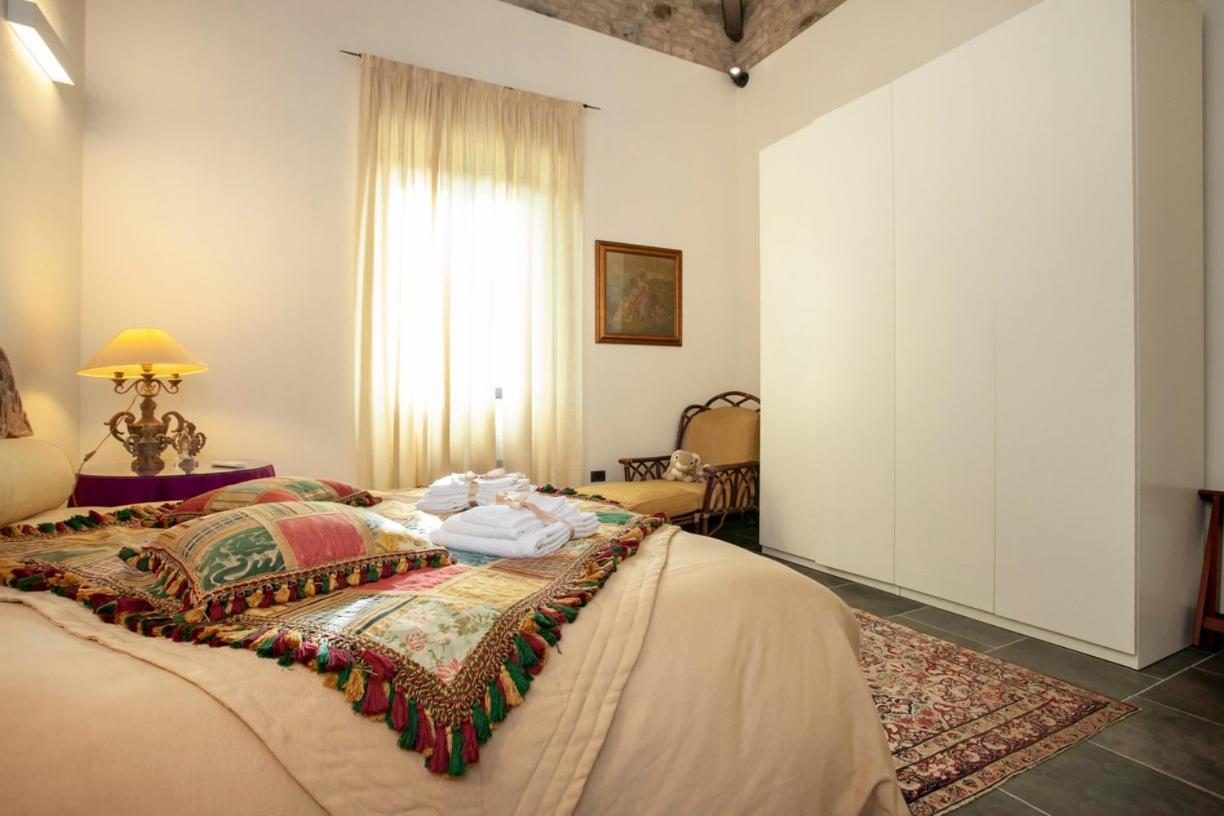 Bed and Breakfast Borgo Antico XIX sec. Gesturi Esterno foto