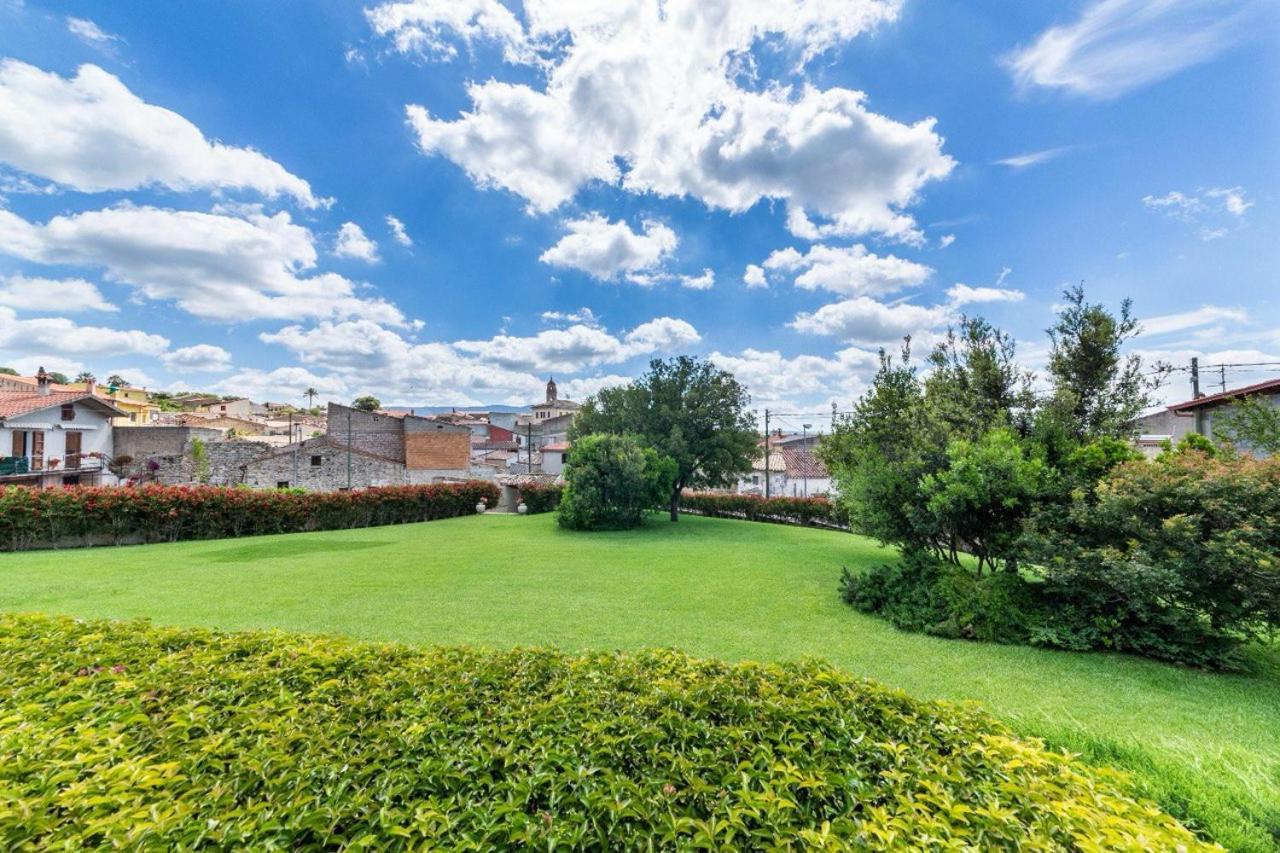 Bed and Breakfast Borgo Antico XIX sec. Gesturi Esterno foto